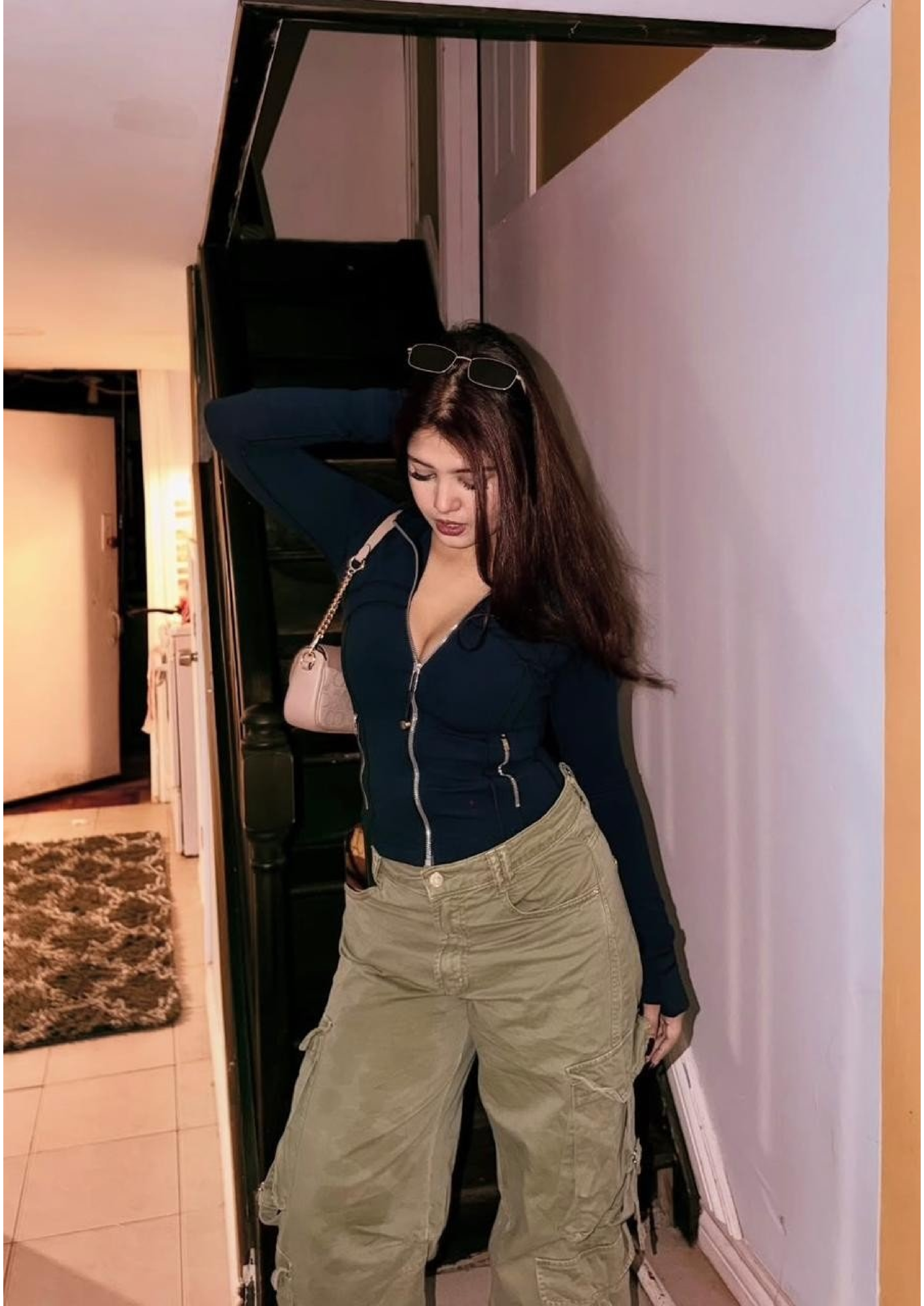 Vip Hot Model Cash Payment Genuine Hand To Hand Available