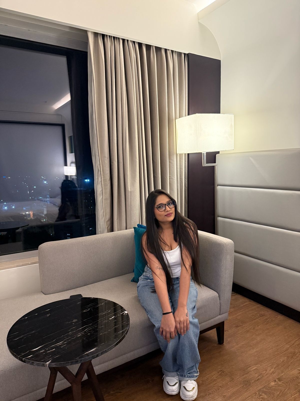 Sana Khan- your 24/7 friendly call girl in Thane, quick booking no Advance